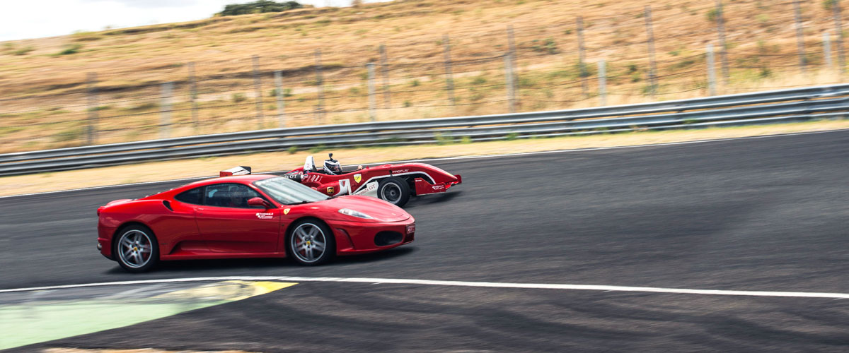 Conducir un Ferrari F430 F1 y un Formula en el Circuito del Jarama RACE de Madrid Multimarca